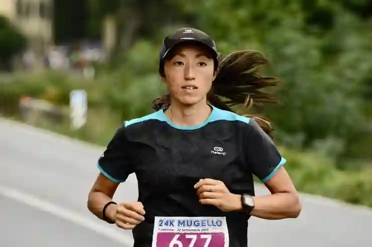 가민 GARMIN 포러너 245뮤직 스마트워치 마라톤시계로 내구성도 좋아서 고장나지도 않아