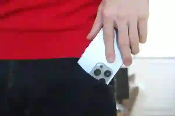 애플 에어팟 애플워치 3in1무선충전기 맥세이프거치대 아이폰11pro, 12pro, 13까지 가능한 스마트럽